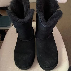 BEARPAW boots size 8